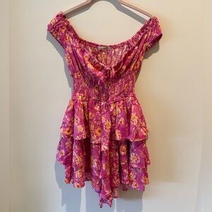 We're All Pretty Girls Everly Floral Ruffle Romper size Medium